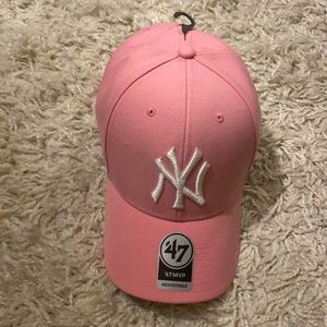 BRAND NEW Yankees ‘47 baseball cap